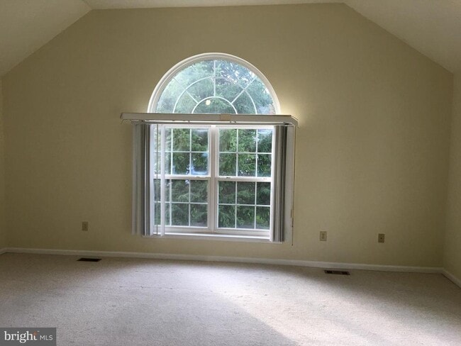 Building Photo - 104 Overbrook Ave