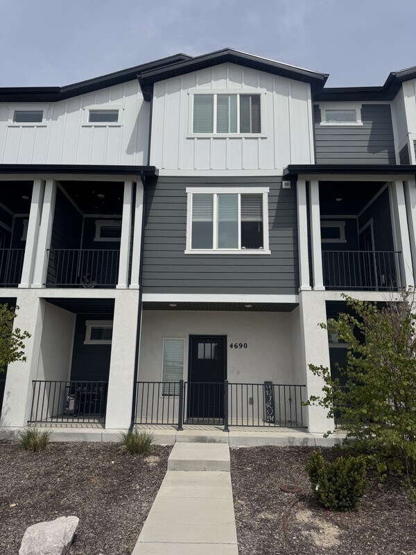 Building Photo - 4690 W Talavera Wy