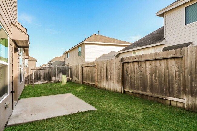 Foto del edificio - 18547 Queesborough Creek Rd