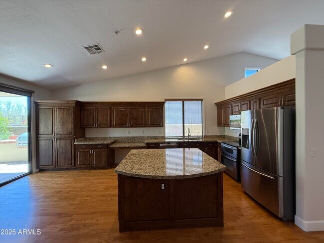 Foto del edificio - 16609 N 105th Way