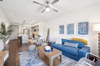 Building Photo - Panorama Riverpark