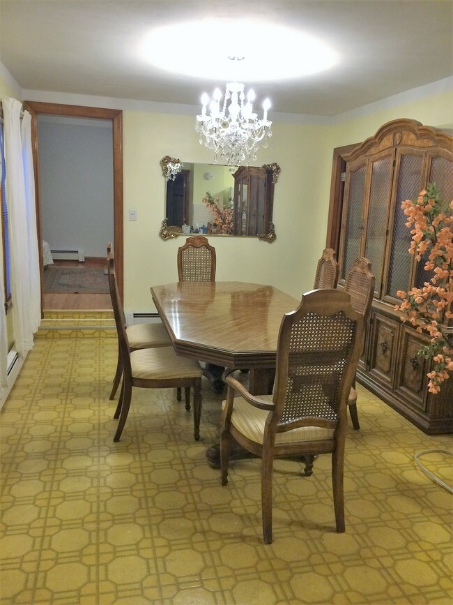 Foto del edificio - 123 S Pleasant St