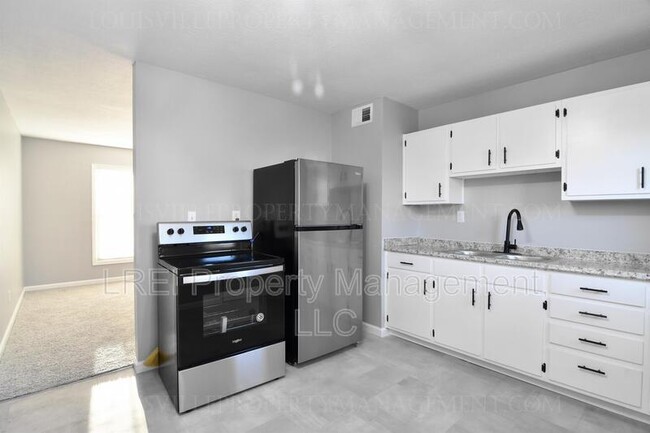 Building Photo - 1215 Burnwick Ct