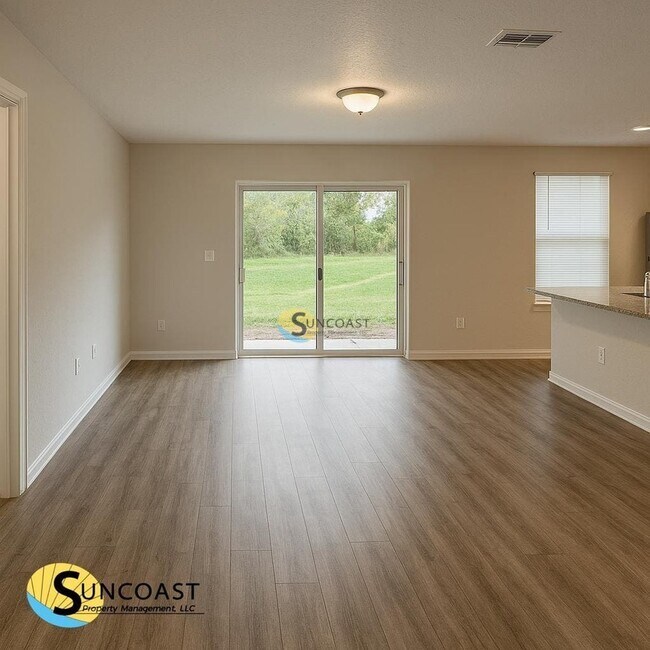 Foto del edificio - 8138 Ocala Ave