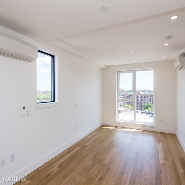 Building Photo - 1409 Fulton St