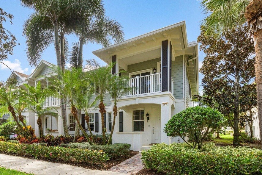 Foto principal - 2828 W Community Dr