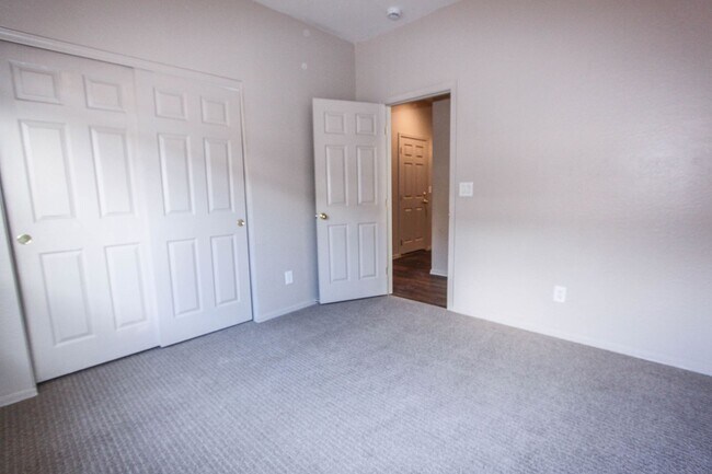 Foto del edificio - MOVE IN SPECIAL - 3 Bedroom Home in Quailwood