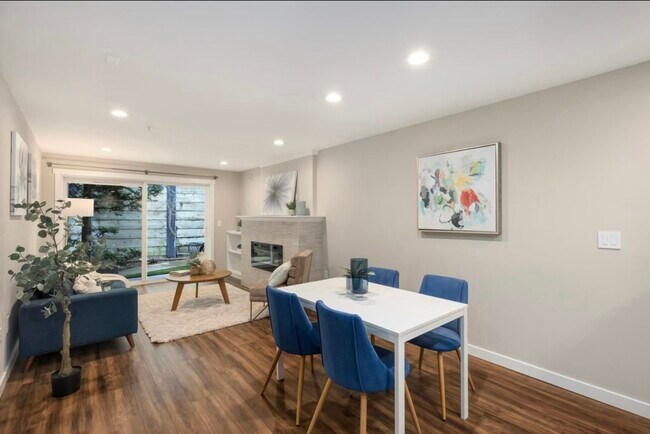 Foto del edificio - 11920 98th Ave NE