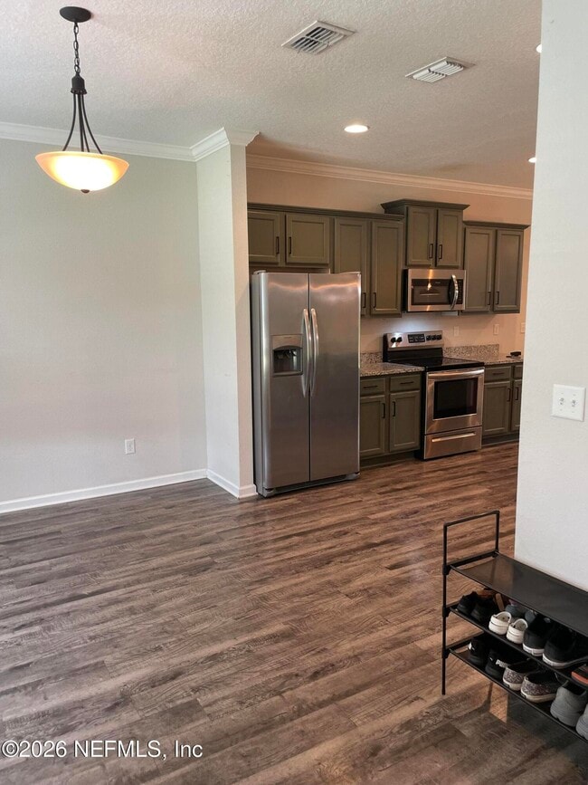 Building Photo - 5549 Broadgate Ct