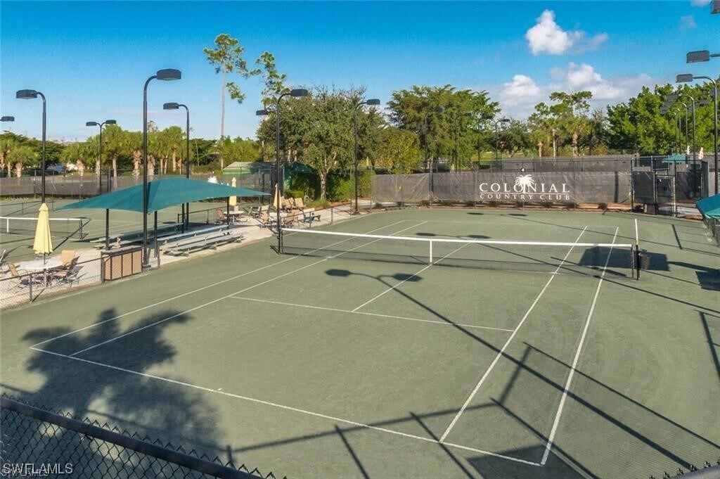 Foto del edificio - 9563 Hemingway Ln