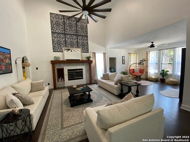 Building Photo - 3034 Orchard Hill