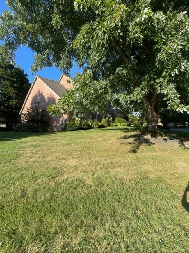 Foto del edificio - Knoxville 37934 - 4 bedroom 3.5 bath - cal...