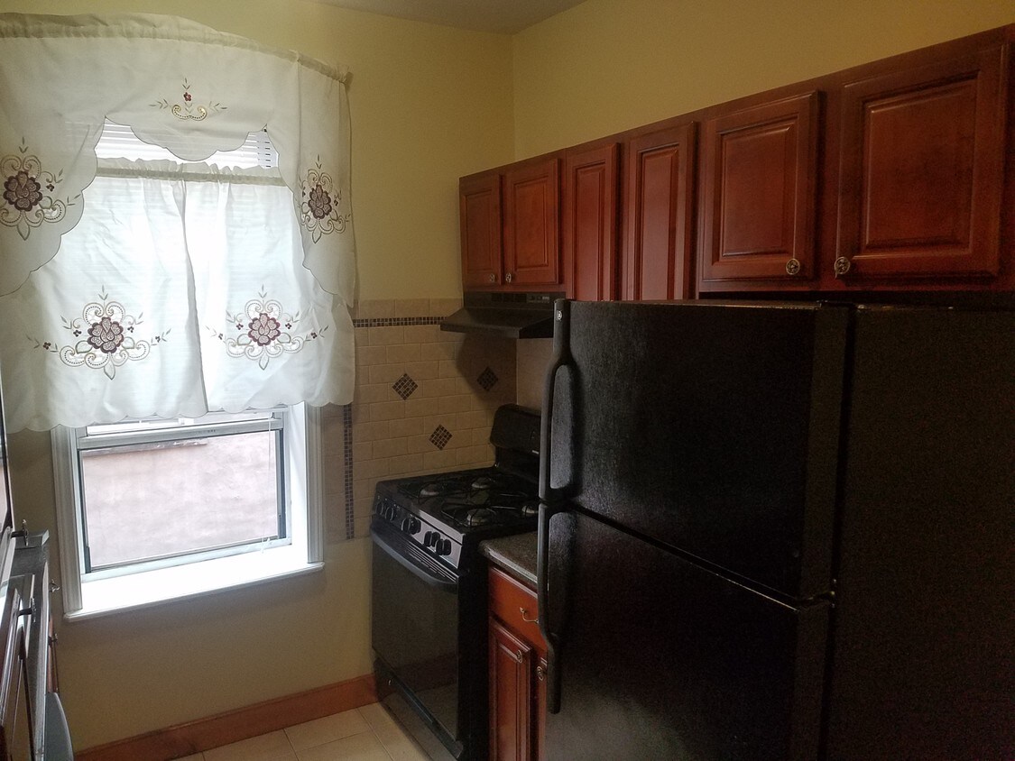 Foto principal - 978 Montgomery St