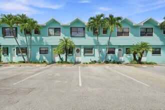 Building Photo - 13521 S Indian River Dr