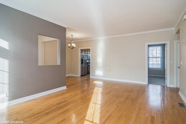 Foto del edificio - 215 S Evergreen Ave