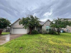 Building Photo - 4726 Pierce Ln