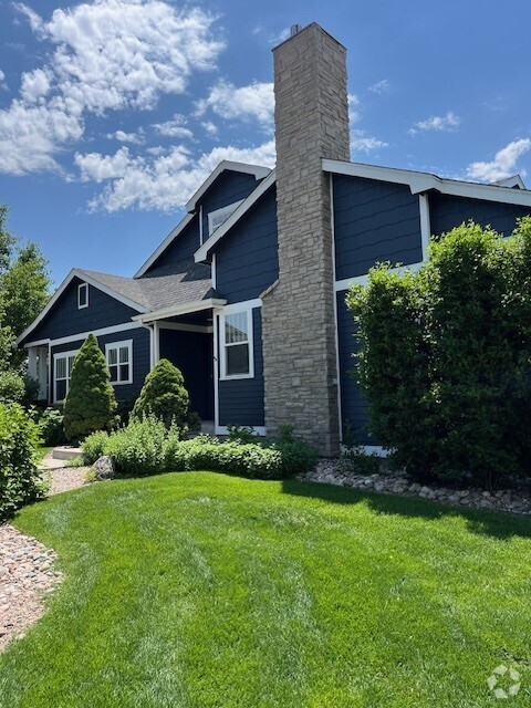 Building Photo - 1519 Waterfront Dr