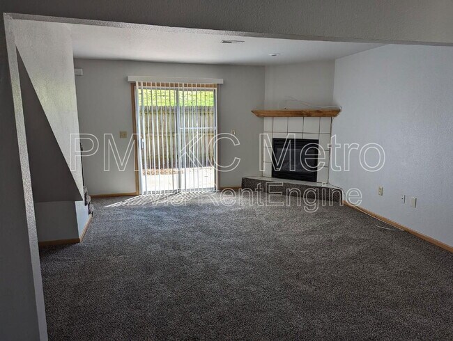 Foto del edificio - 530 NE Churchill St