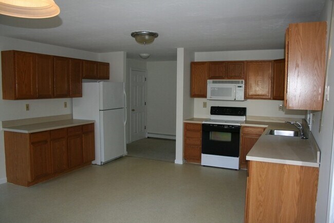 Building Photo - 5 Westview Terrace