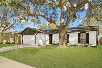 Building Photo - 4350 Kacee Dr