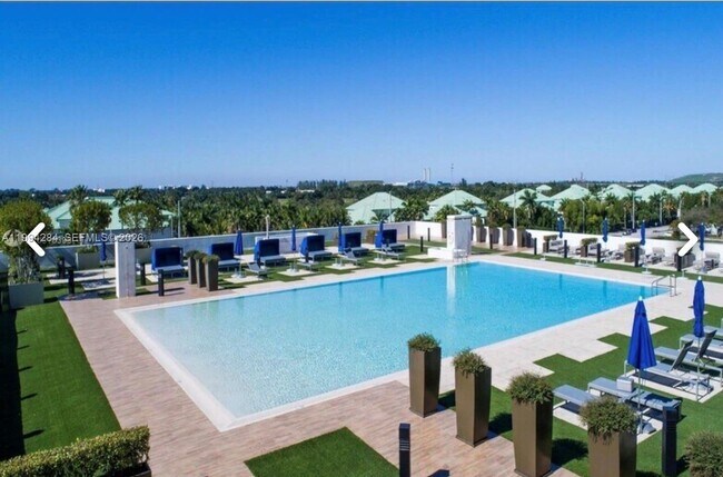 Foto del edificio - 5300 NW 85th Ave