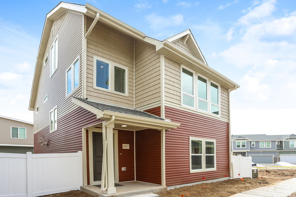 4721 N Tower Dr, Denver, CO 80249 House Rental in Denver, CO