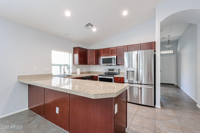 Foto del edificio - 24318 N 27th Pl