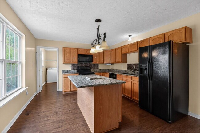 Foto del edificio - 2260 Rolling Meadows St