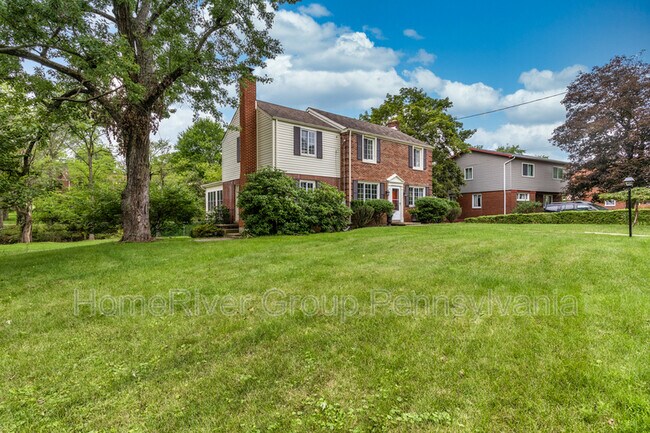 Building Photo - 8103 Patricia Dr