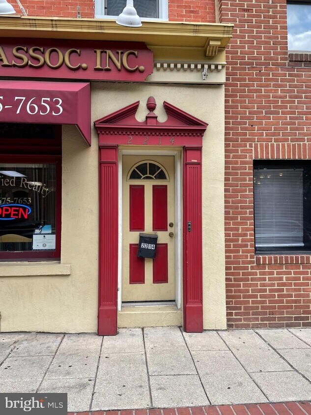Building Photo - 2214 Boston St