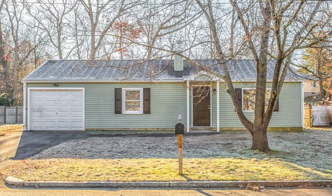 Building Photo - Beautifully Updated Ranch for Rent!