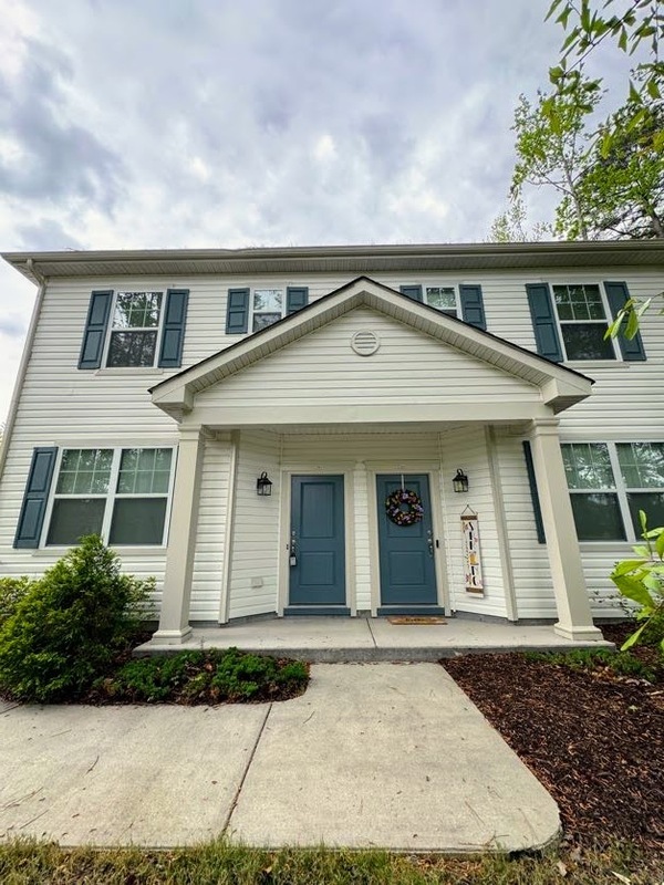 Foto principal - 2301 Whitman St