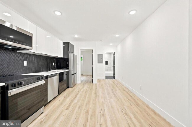Foto del edificio - 5510 Matthews St