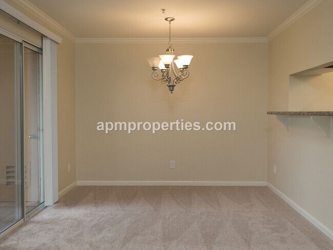 Foto del edificio - 1 br, 1 bath House - 490 Bollinger Canyon ...