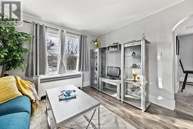 Photo du bâtiment - 1704 Mercer St