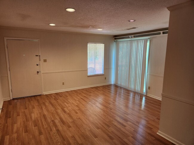 Photo - Indian Lake Town Homes #23B,  Northport 35473