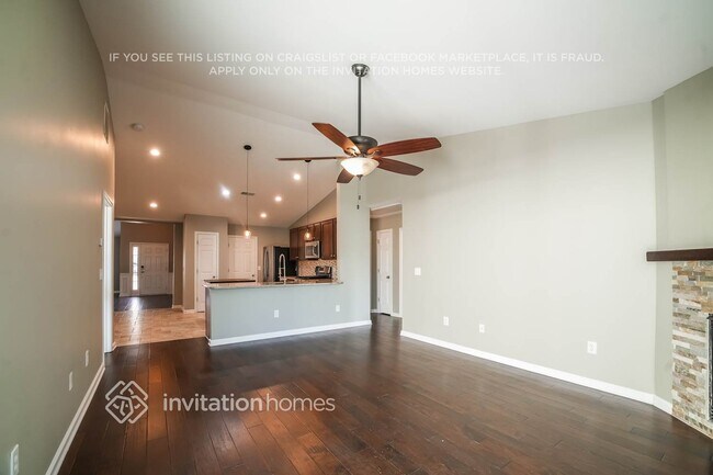 Building Photo - 351 Springs Crossing
