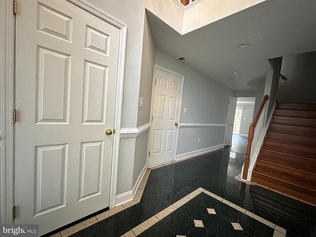 Building Photo - 14219 Hunters Run Way