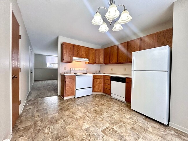 Building Photo - 3924 Kenowa Ave