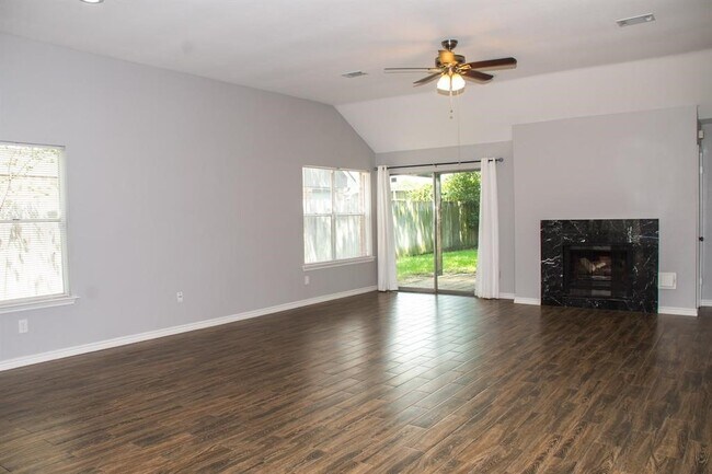 Foto del edificio - 11111 Middleburgh Dr