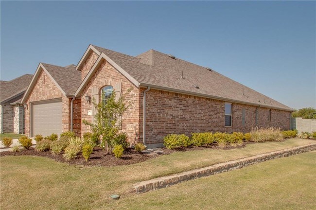 Building Photo - 1329 Chickadee Drive