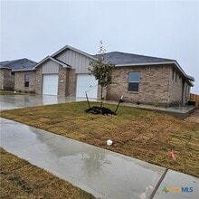 Building Photo - 5405 Rose Gdn Lp