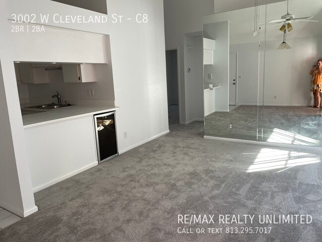 Photo - 3002 W Cleveland St Apartment