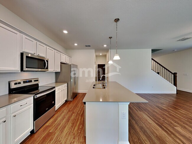 Foto del edificio - 3240 Bridge Haven Dr