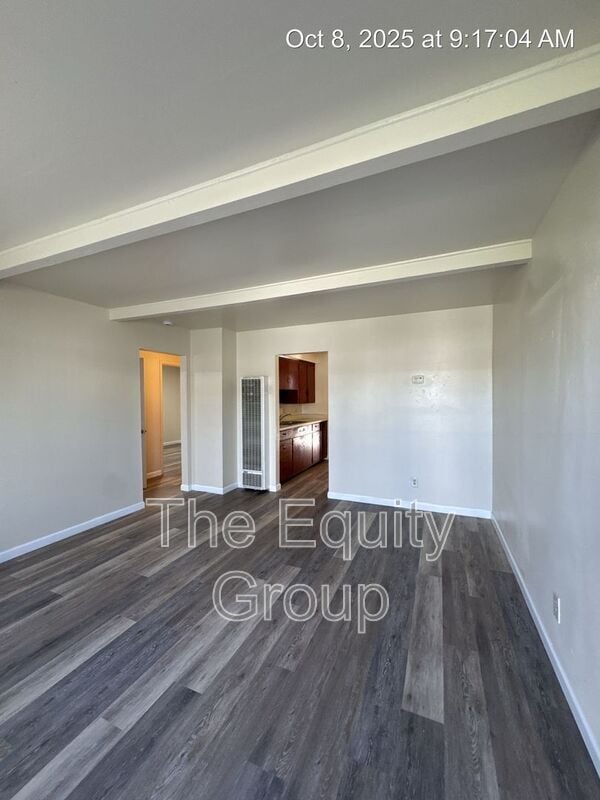 Foto del edificio - 514 E Cypress Ave
