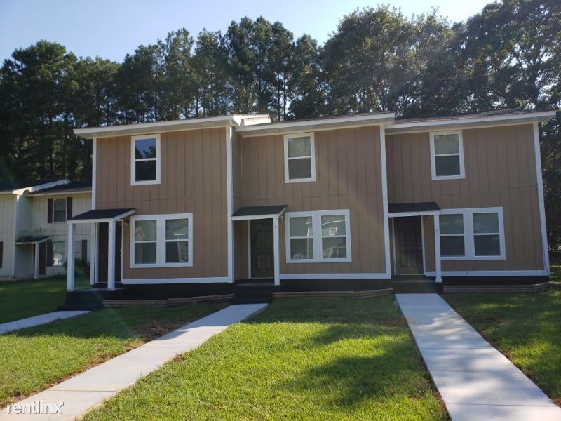 4 Highwood Ct, Columbia, SC 29210 Townhome Rentals in Columbia SC