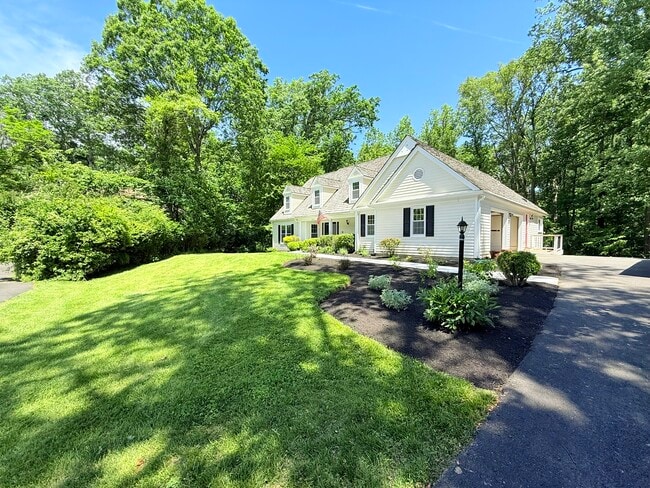 Nestled on a quiet cul-de-sac - 9248 Wood Glade Dr
