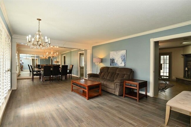 Foto del edificio - 4062 Falkirk Ln