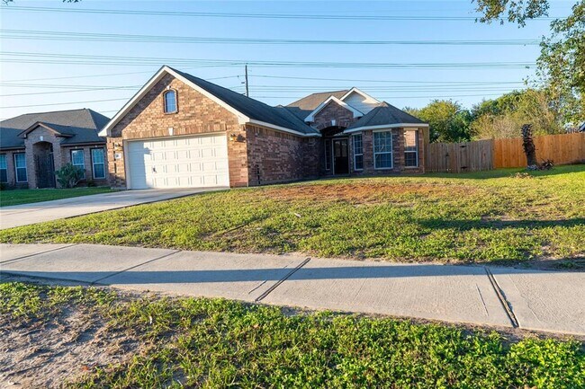 Foto del edificio - 4814 Kleinway Dr