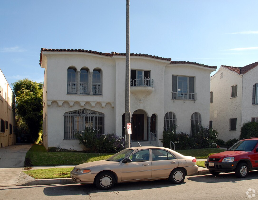 Building Photo - 340 N Spaulding Ave